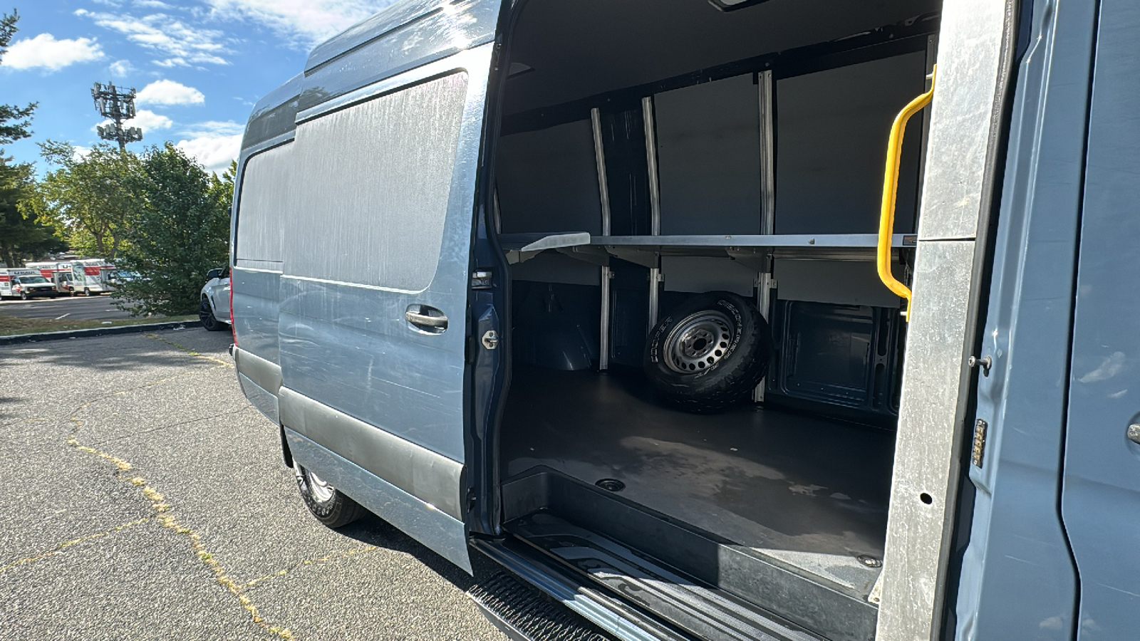 2019 Mercedes-Benz Sprinter 2500 Crew High Roof w/170 WB Van 3D 26