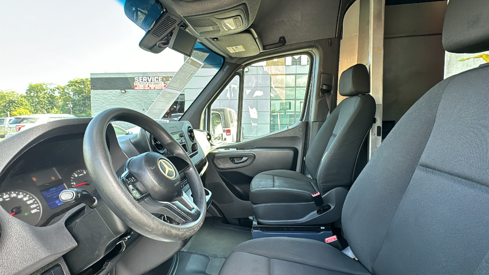 2019 Mercedes-Benz Sprinter 2500 Crew High Roof w/170 WB Van 3D 37