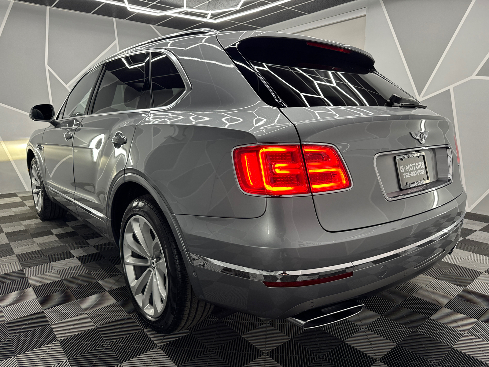 2017 Bentley Bentayga W12 Sport Utility 4D 5