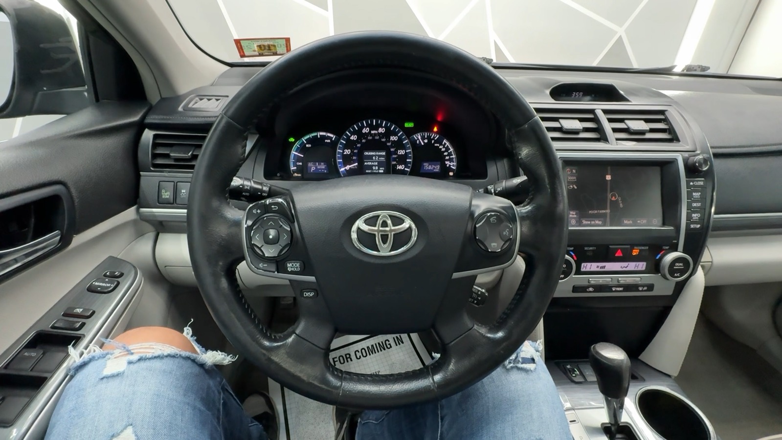 2012 Toyota Camry Hybrid  60