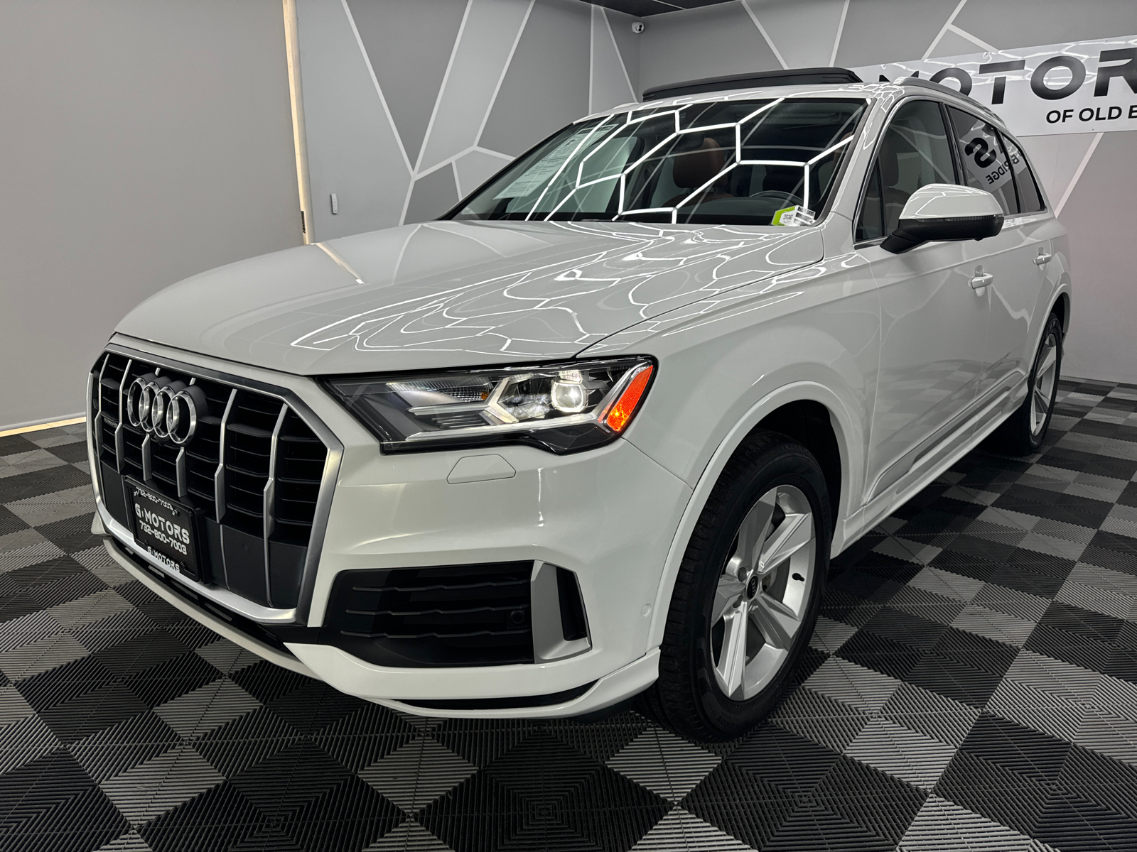 2021 Audi Q7 45 TFSI Premium Sport Utility 4D 1