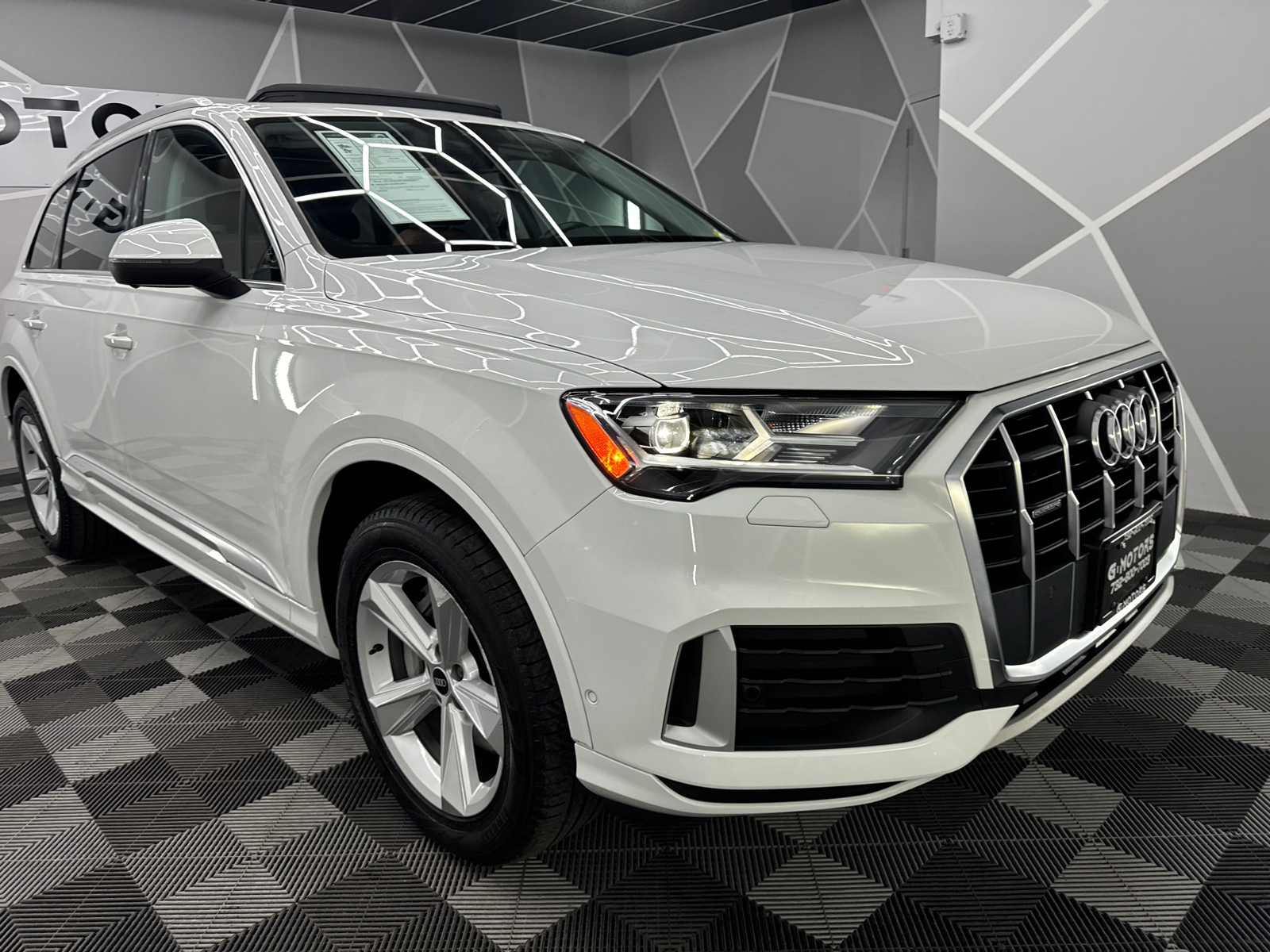 2021 Audi Q7 45 TFSI Premium Sport Utility 4D 11