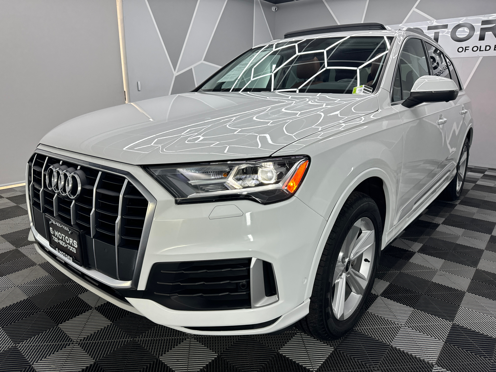 2021 Audi Q7 45 TFSI Premium Sport Utility 4D 13