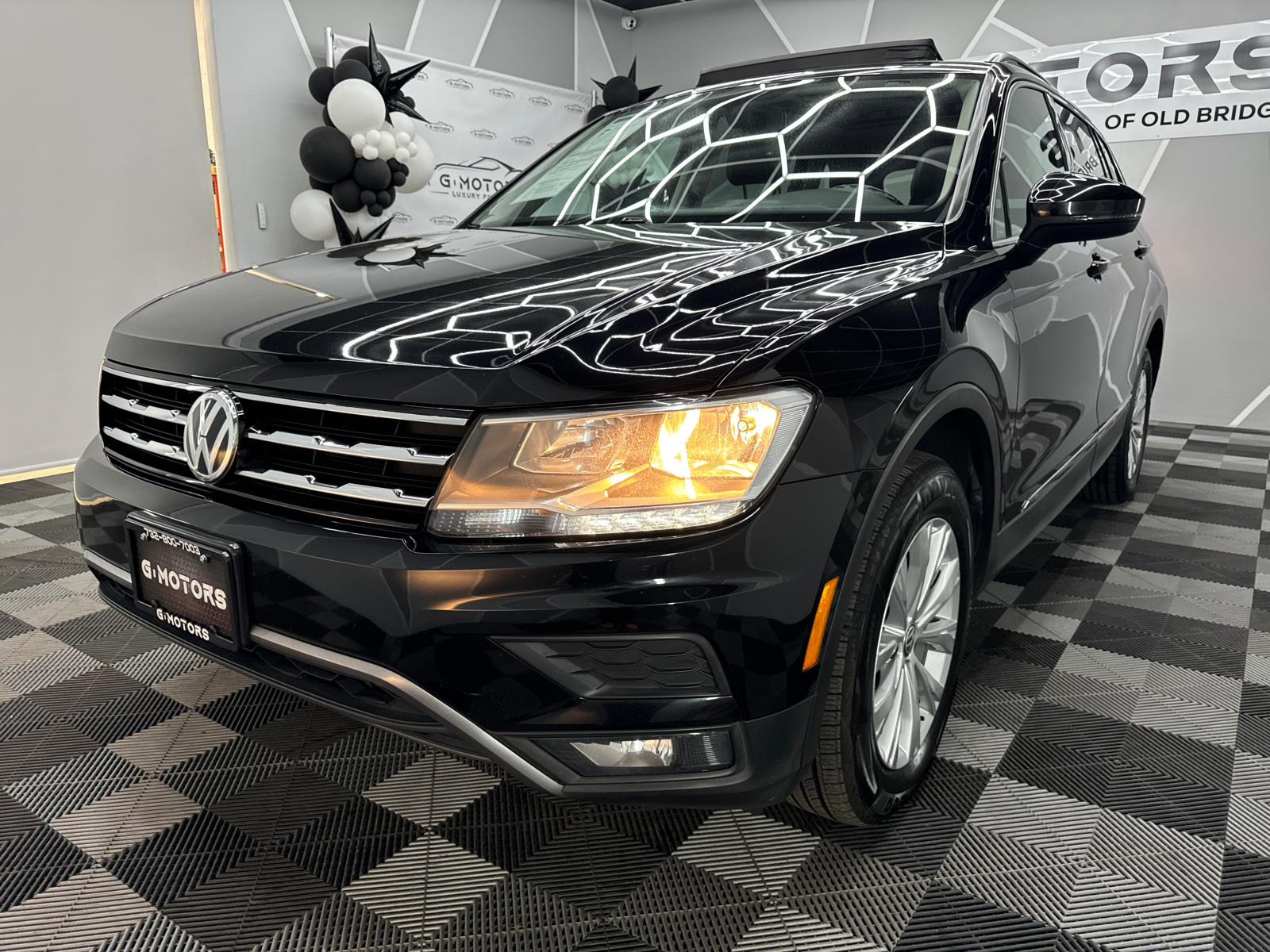 2018 Volkswagen Tiguan 2.0T SE 4MOTION Sport Utility 4D 17