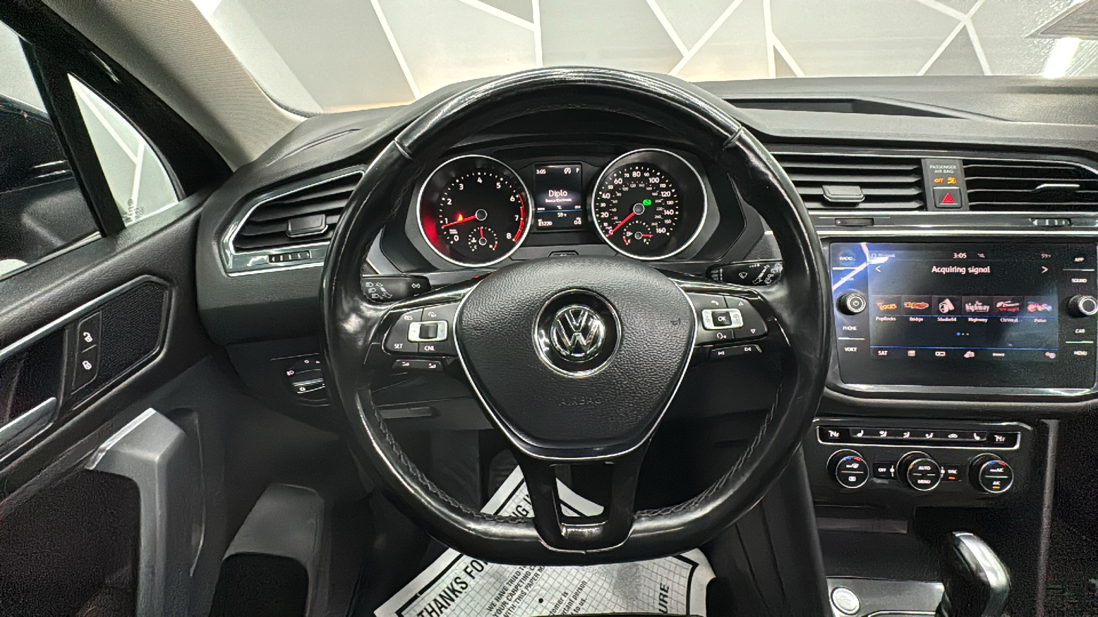 2018 Volkswagen Tiguan 2.0T SE 4MOTION Sport Utility 4D 43