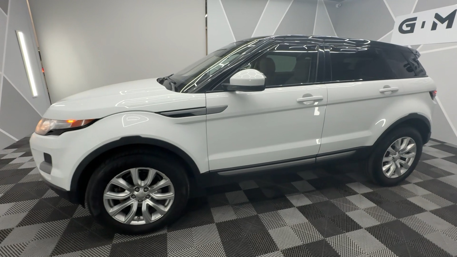 2015 Land Rover Range Rover Evoque Pure Sport Utility 4D 4