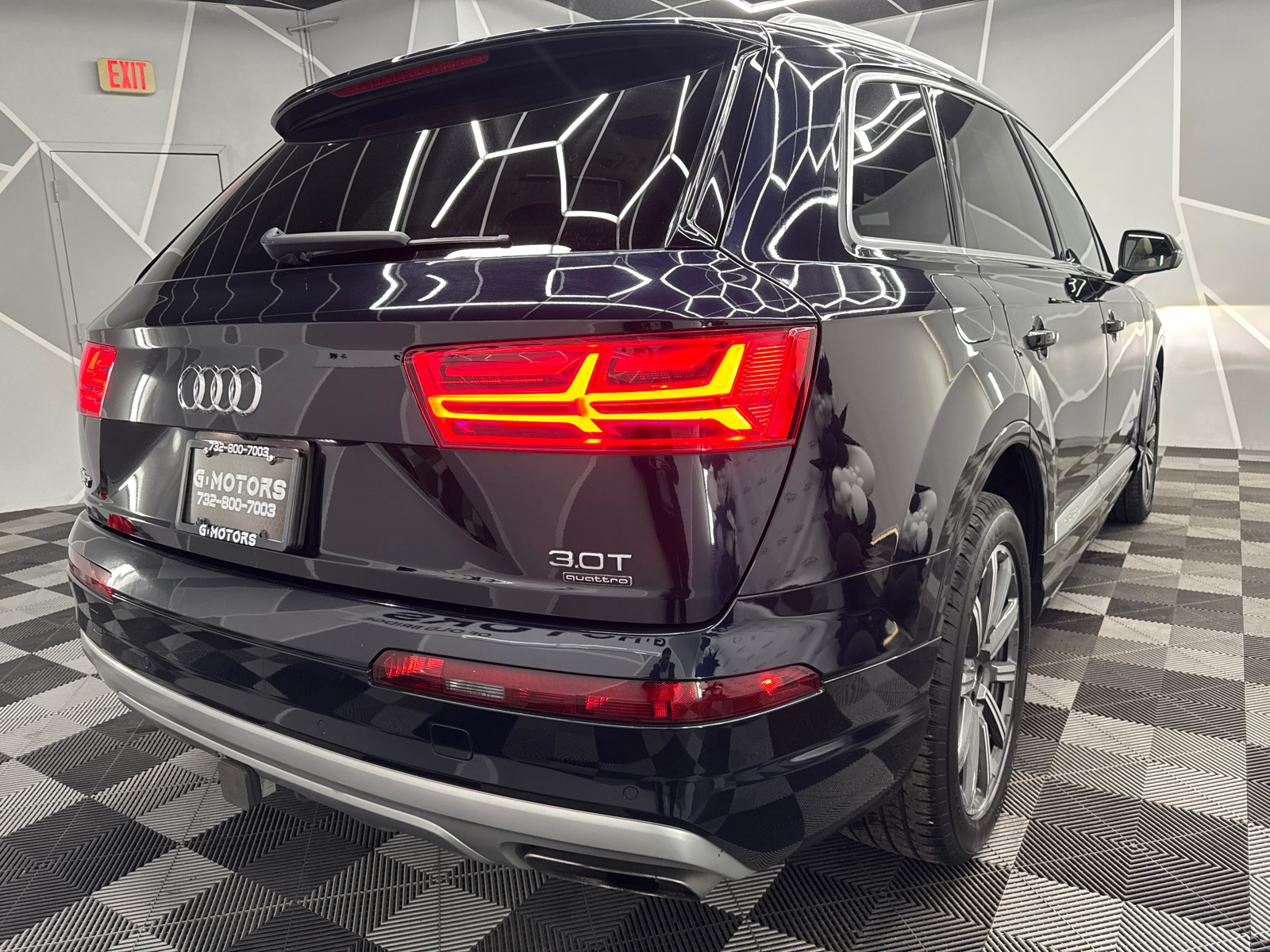 2017 Audi Q7  9