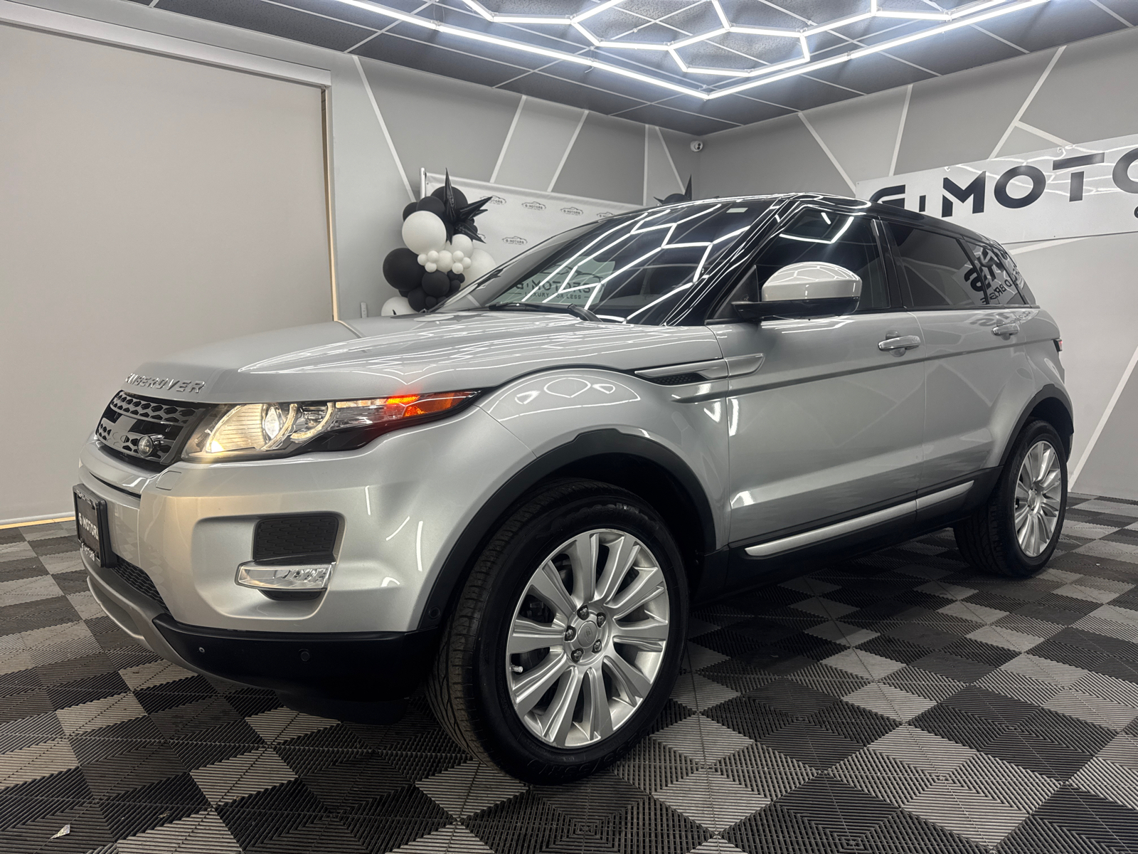 2015 Land Rover Range Rover Evoque Prestige Sport Utility 4D 2