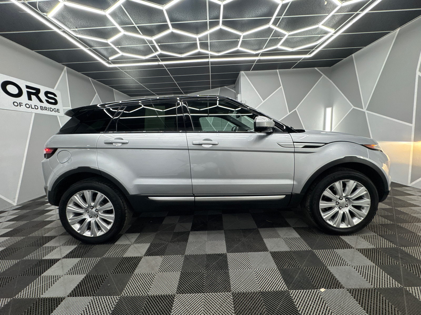 2015 Land Rover Range Rover Evoque Prestige Sport Utility 4D 11