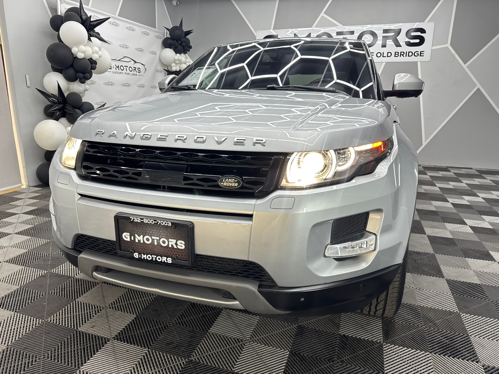 2015 Land Rover Range Rover Evoque Prestige Sport Utility 4D 16