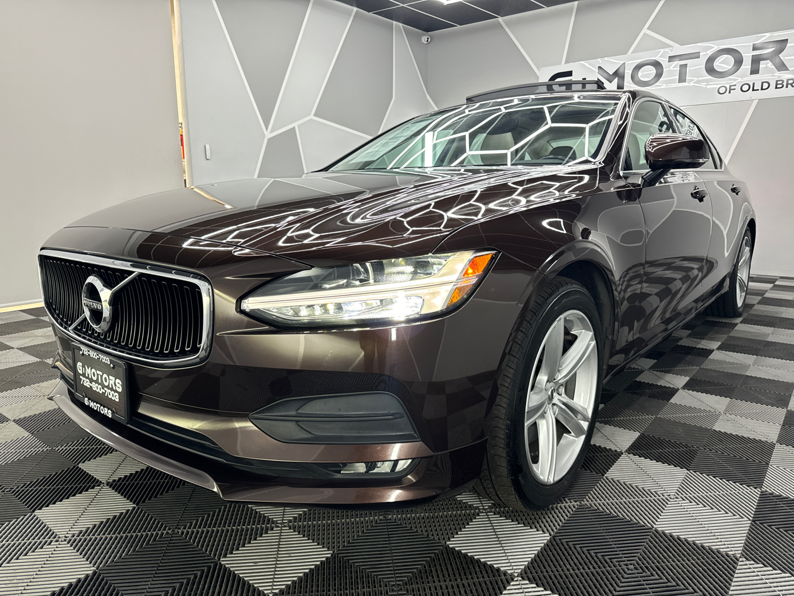 2018 Volvo S90  17