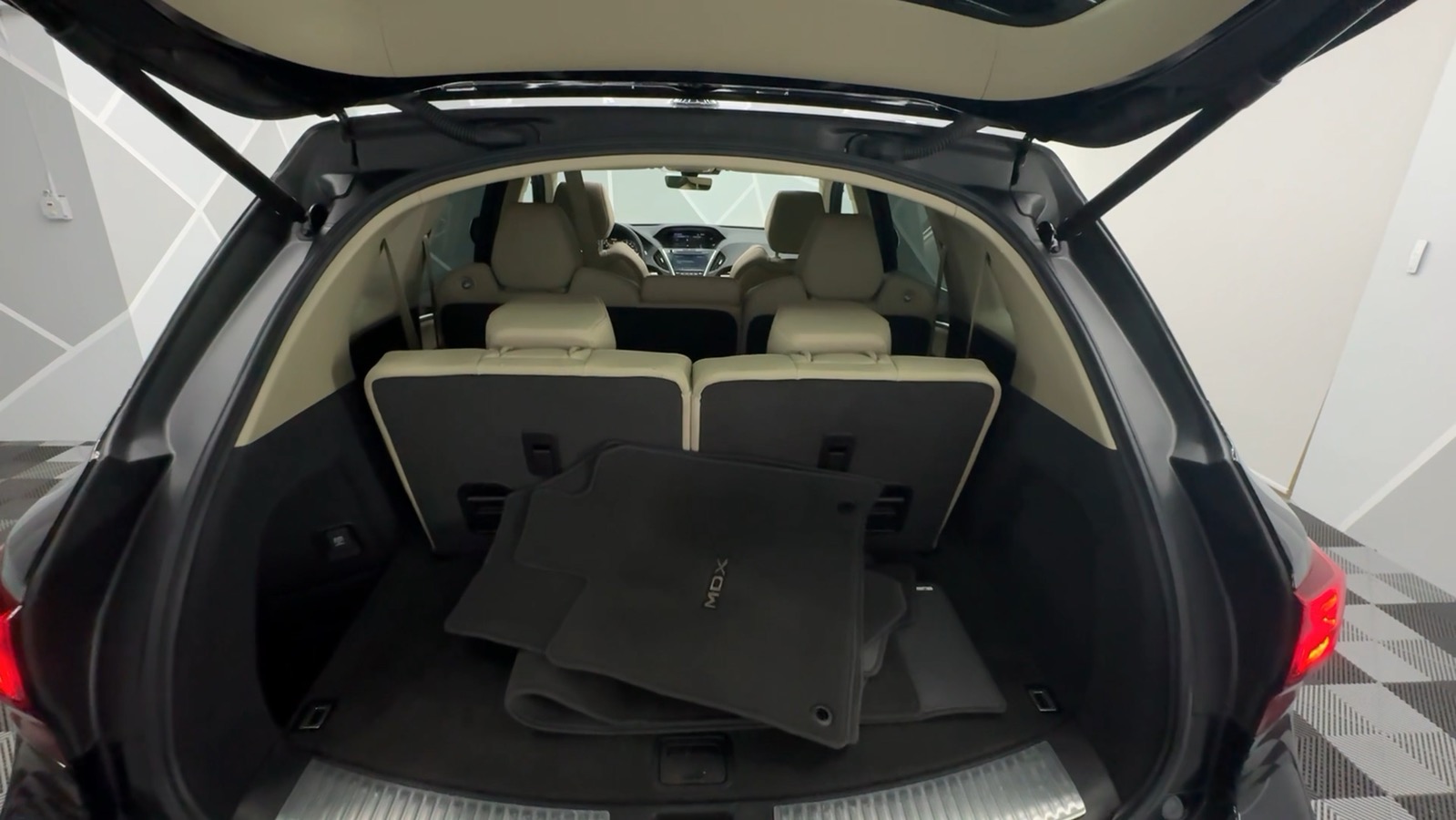 2020 Acura MDX SH-AWD Sport Utility 4D 21