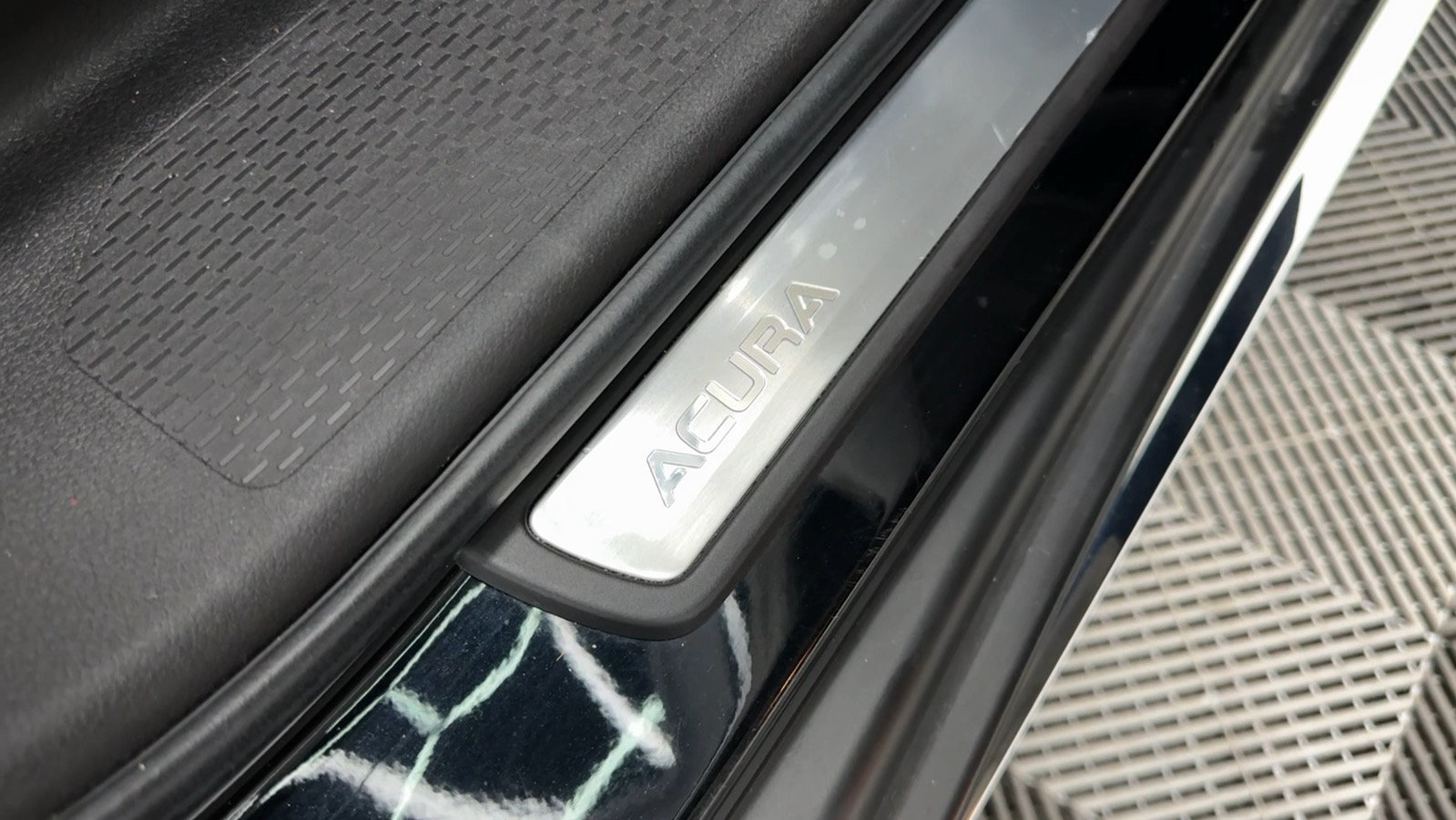 2020 Acura MDX SH-AWD Sport Utility 4D 30