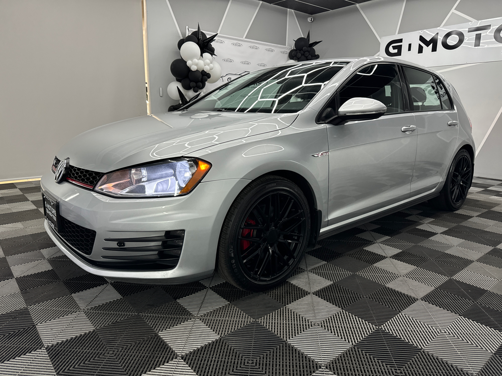 2017 Volkswagen Golf GTI S Hatchback Sedan 4D 2