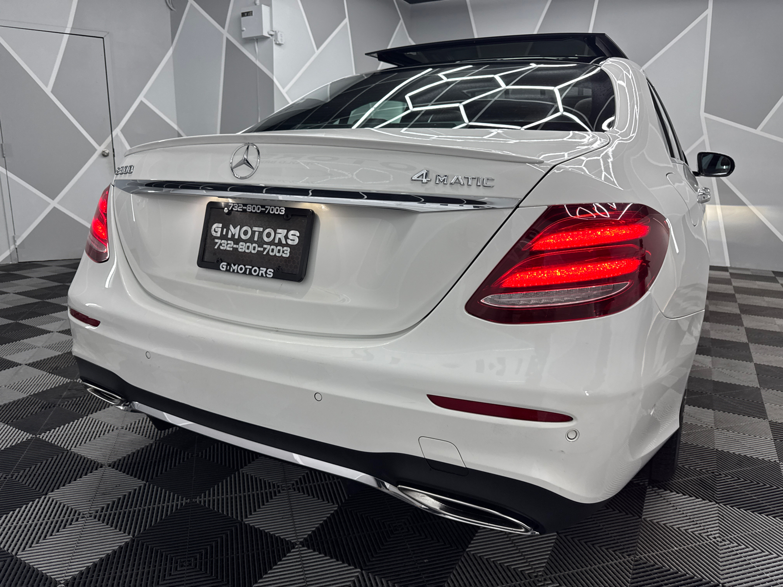 2017 Mercedes-Benz E-Class E 300 4MATIC Sedan 4D 8