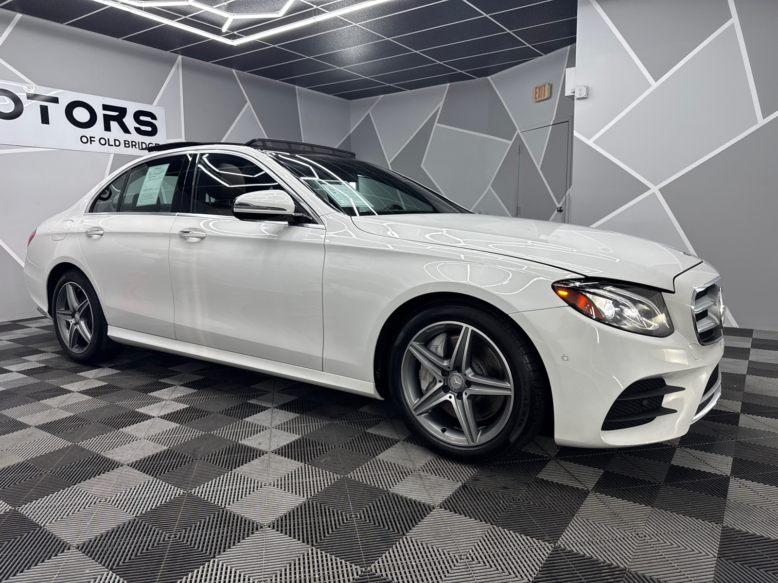 2017 Mercedes-Benz E-Class E 300 4MATIC Sedan 4D 12