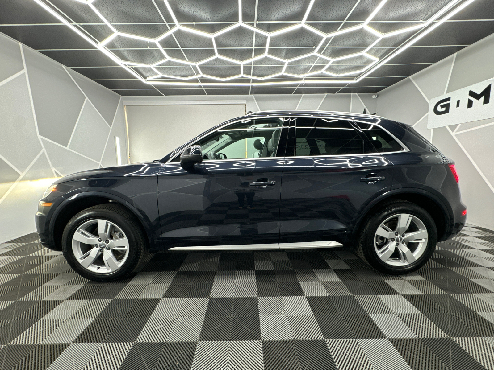 2019 Audi Q5 Premium Plus Sport Utility 4D 3