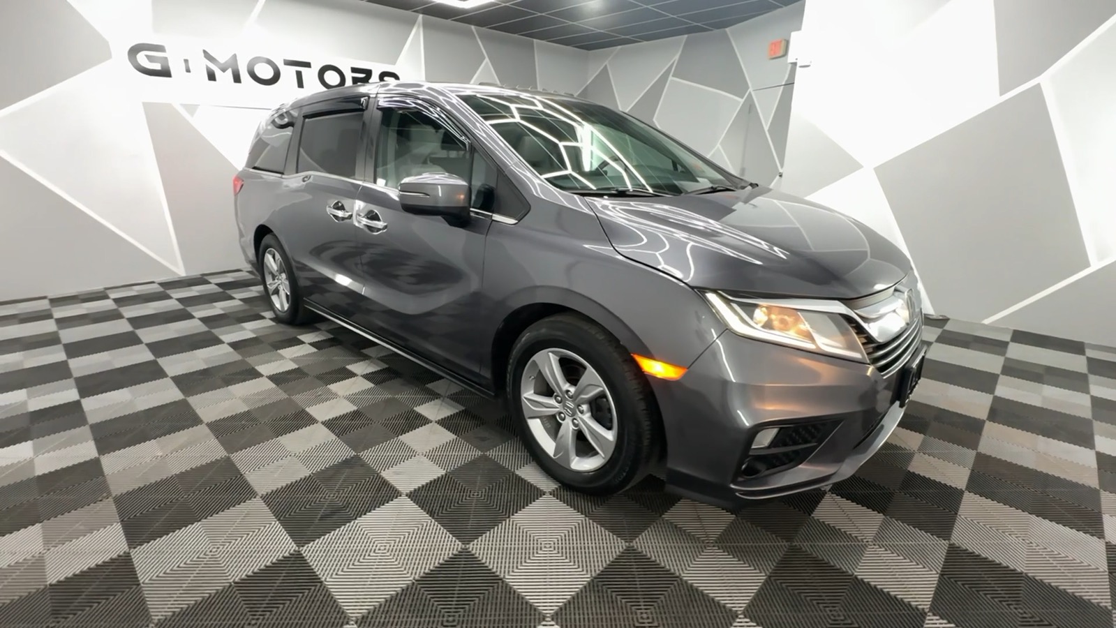 2020 Honda Odyssey EX-L w/Navigation & RES Minivan 4D 16