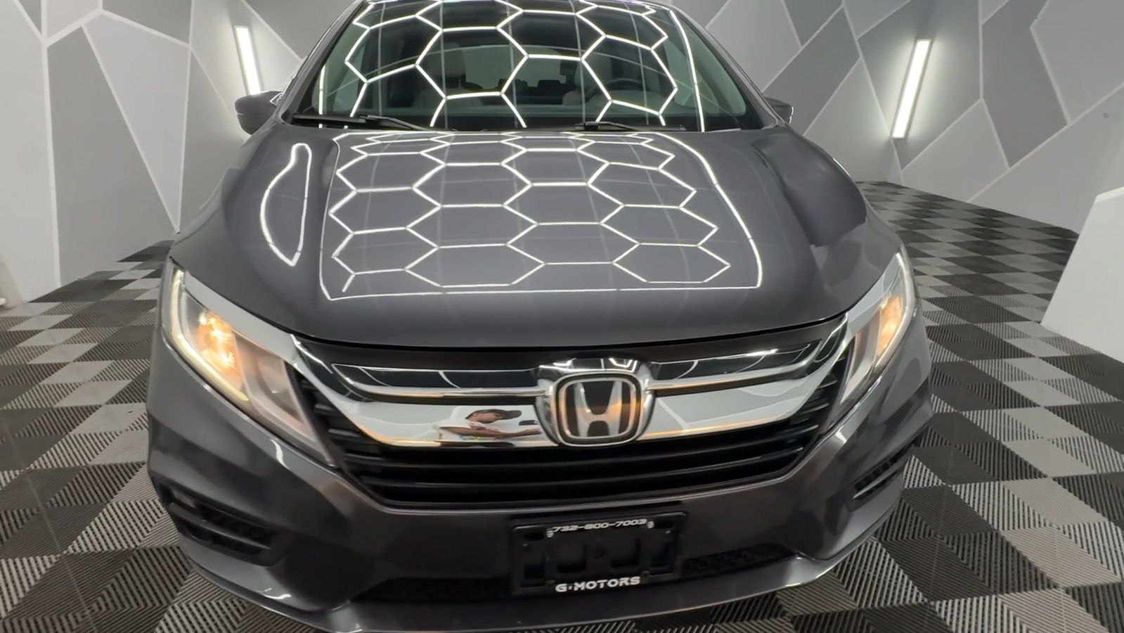 2020 Honda Odyssey EX-L w/Navigation & RES Minivan 4D 19