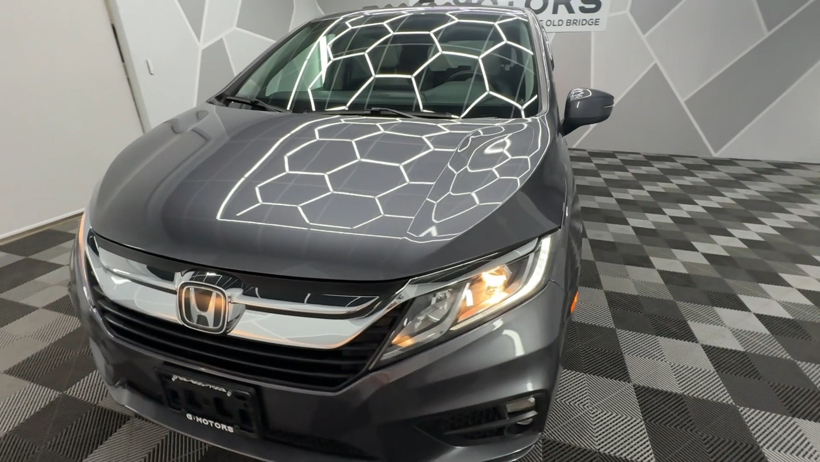 2020 Honda Odyssey EX-L w/Navigation & RES Minivan 4D 20