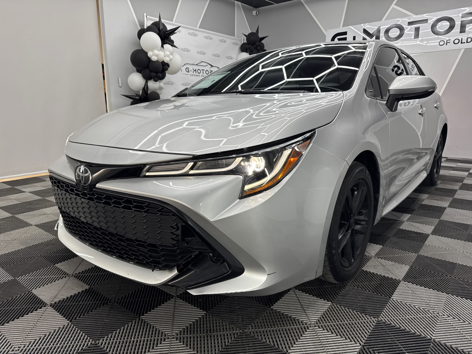 2019 Toyota Corolla Hatchback SE Hatchback 4D 1