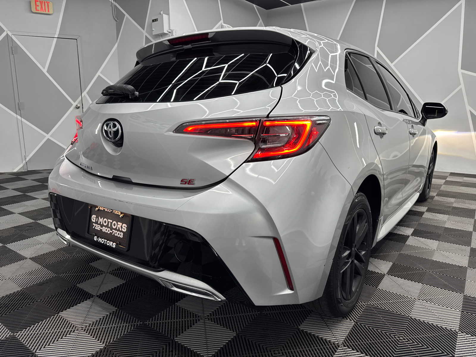 2019 Toyota Corolla Hatchback SE Hatchback 4D 9