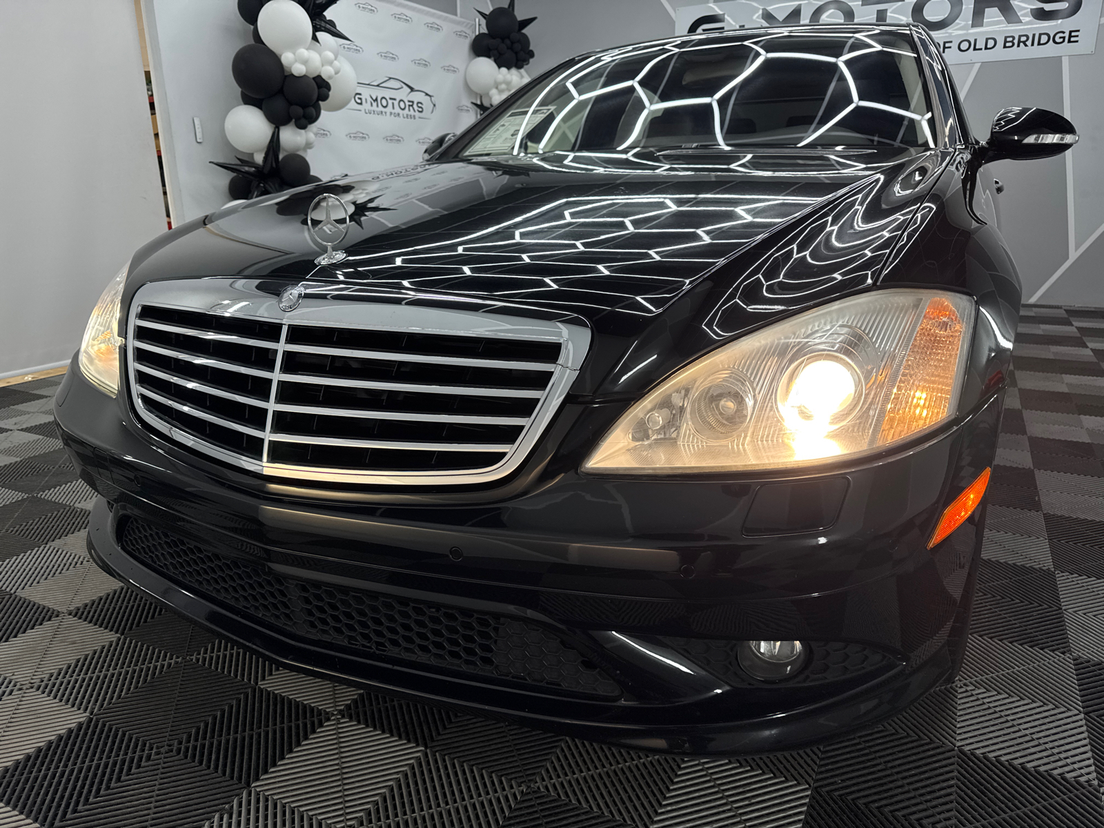 2007 Mercedes-Benz S-Class S 550 Sedan 4D 16