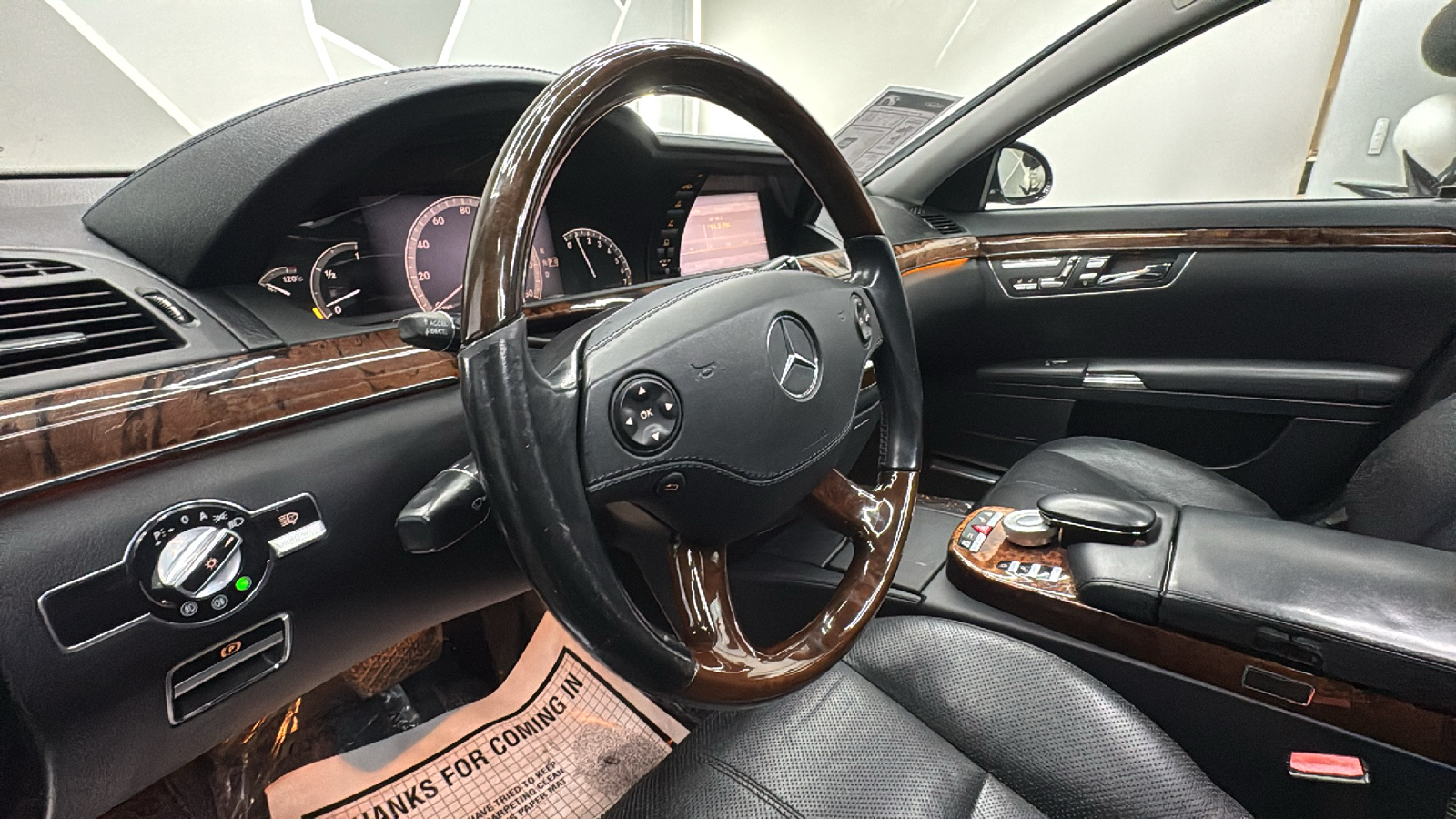 2007 Mercedes-Benz S-Class S 550 Sedan 4D 39