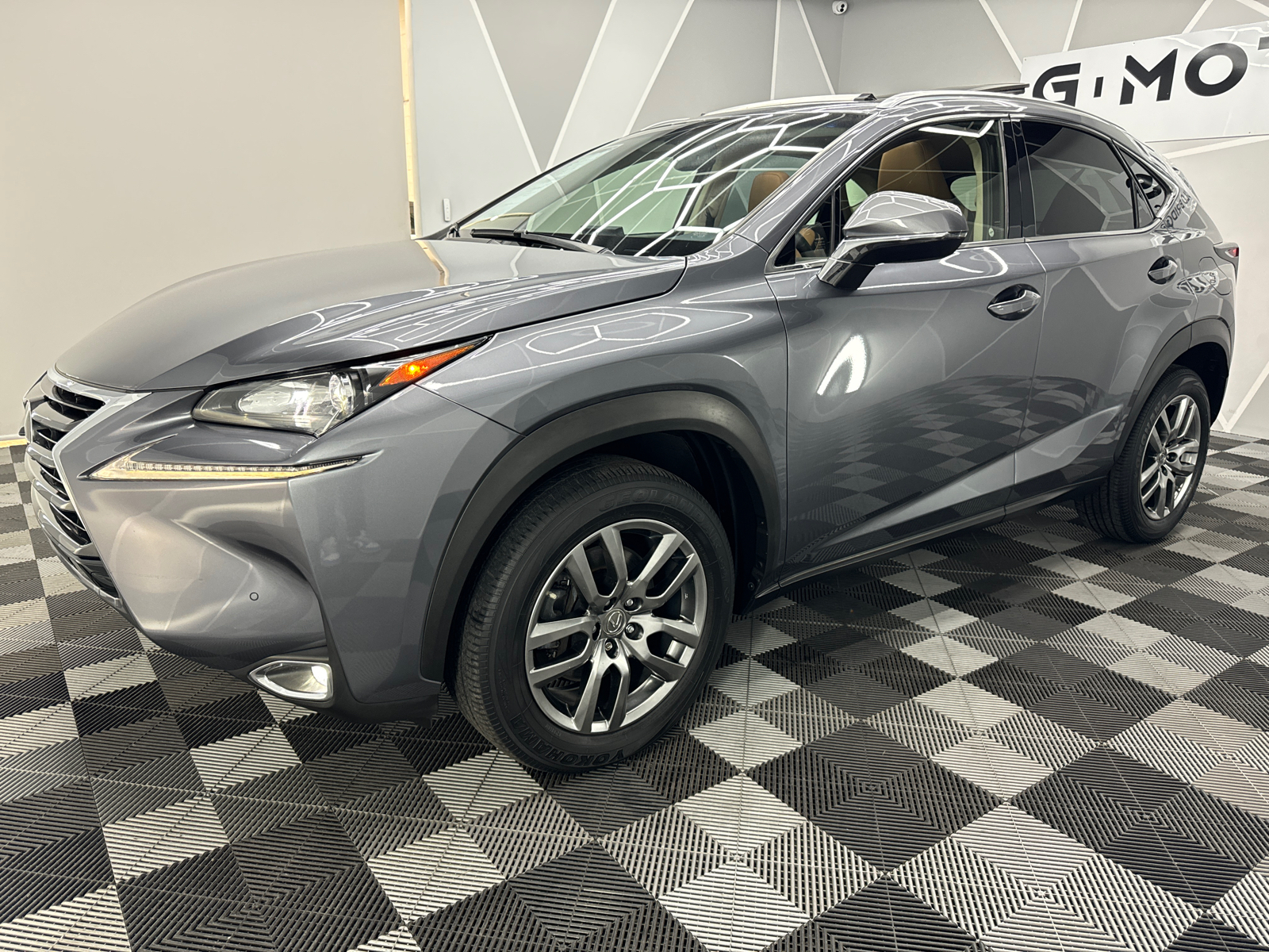 2016 Lexus NX 200t  2