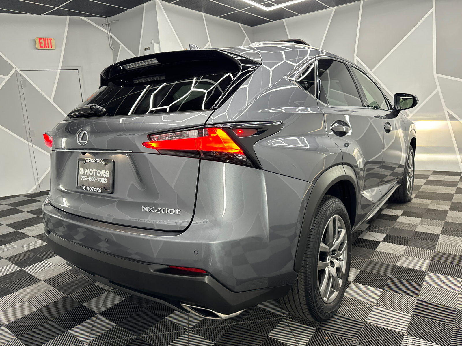 2016 Lexus NX 200t  9