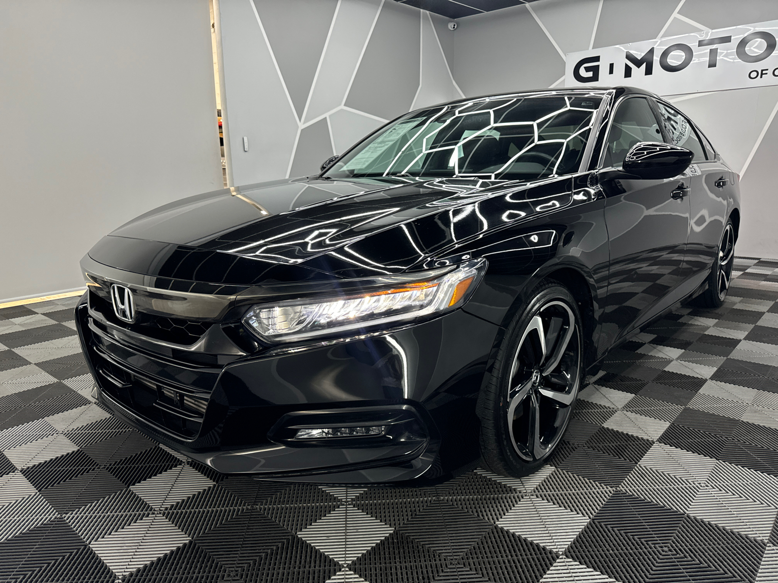 2019 Honda Accord Sport Sedan 4D 1