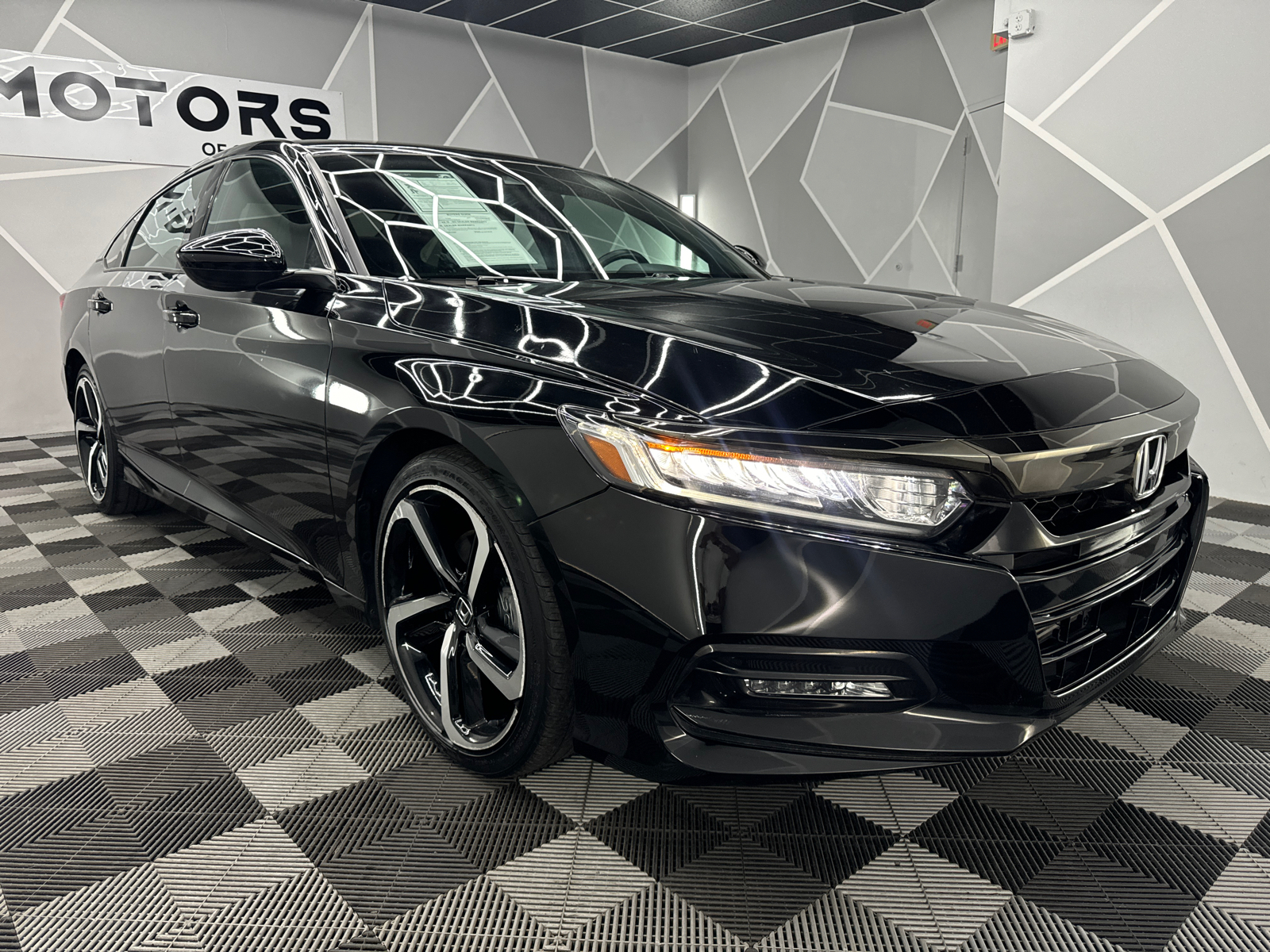 2019 Honda Accord Sport Sedan 4D 13