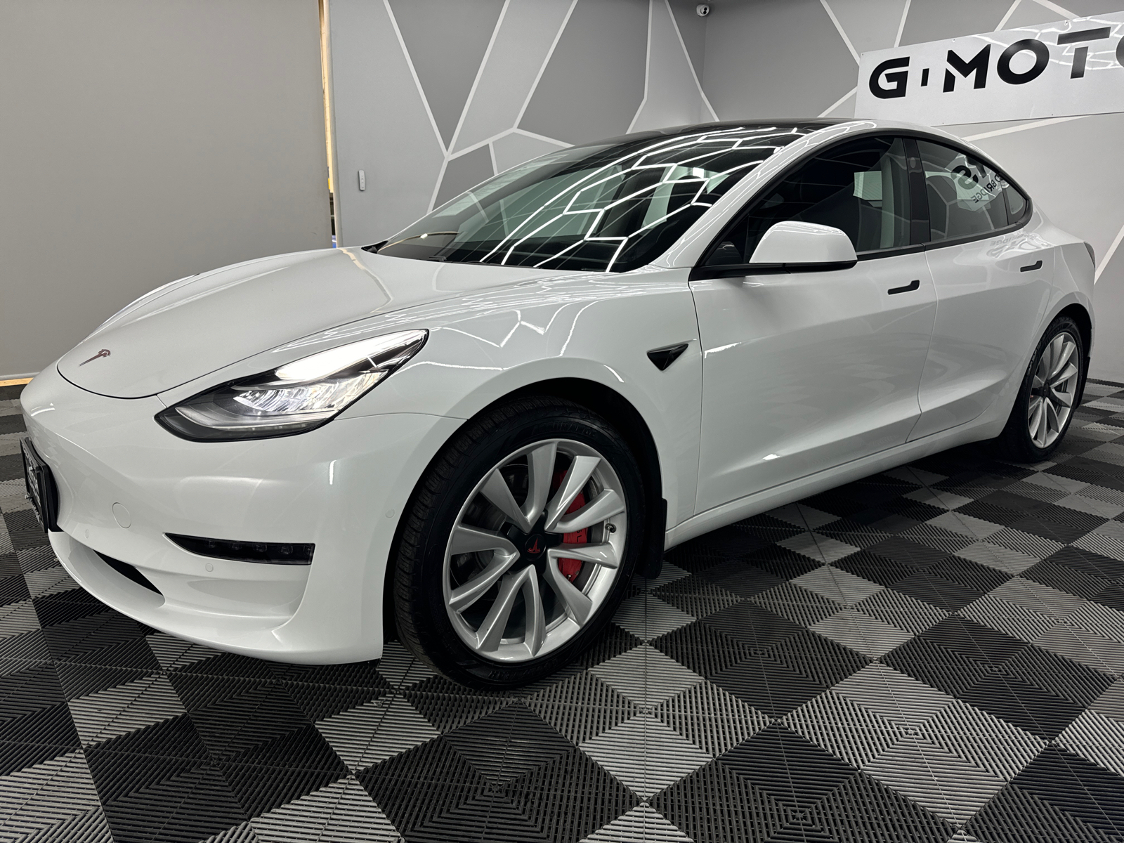 2018 Tesla Model 3  2