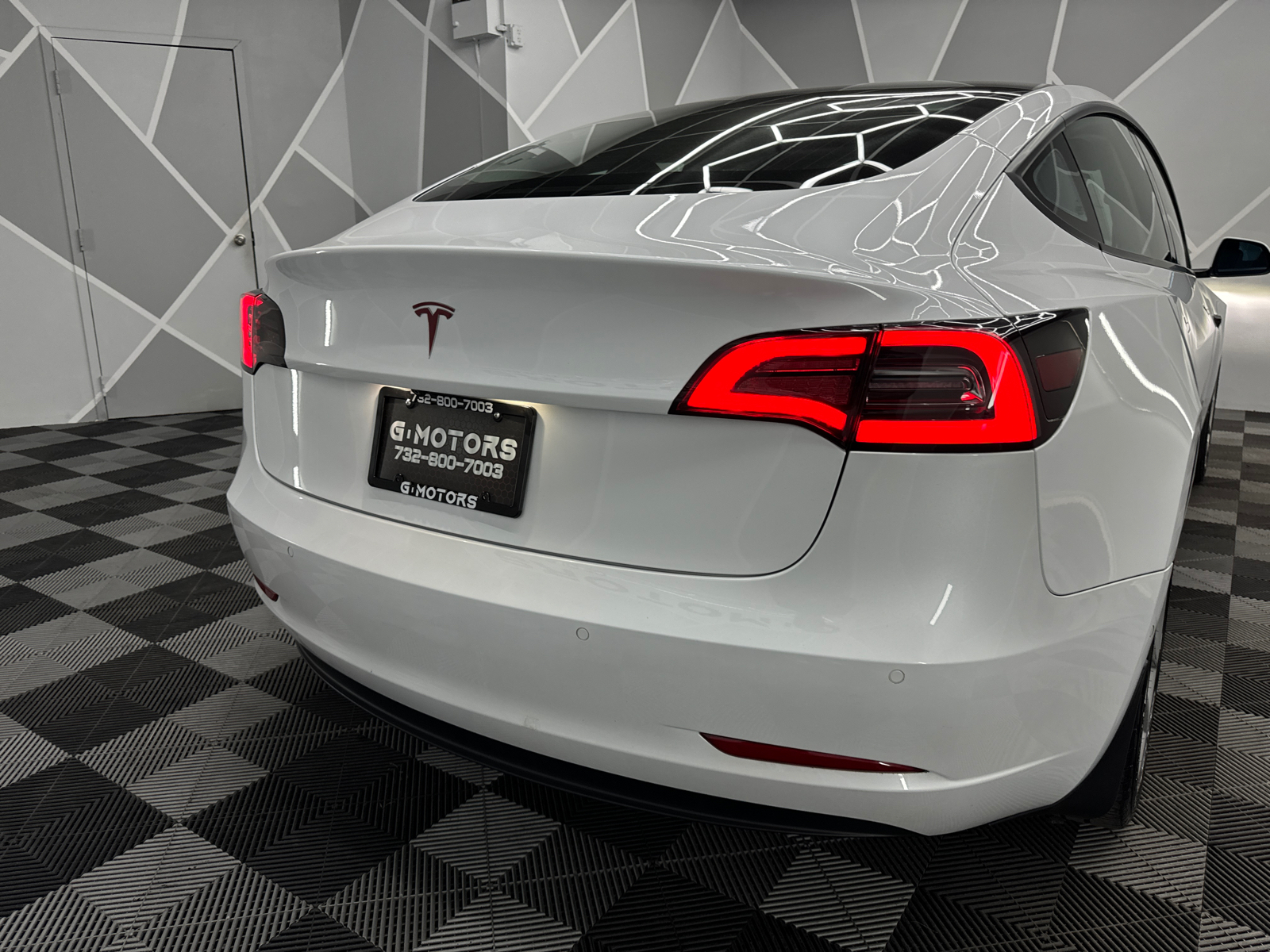 2018 Tesla Model 3  8