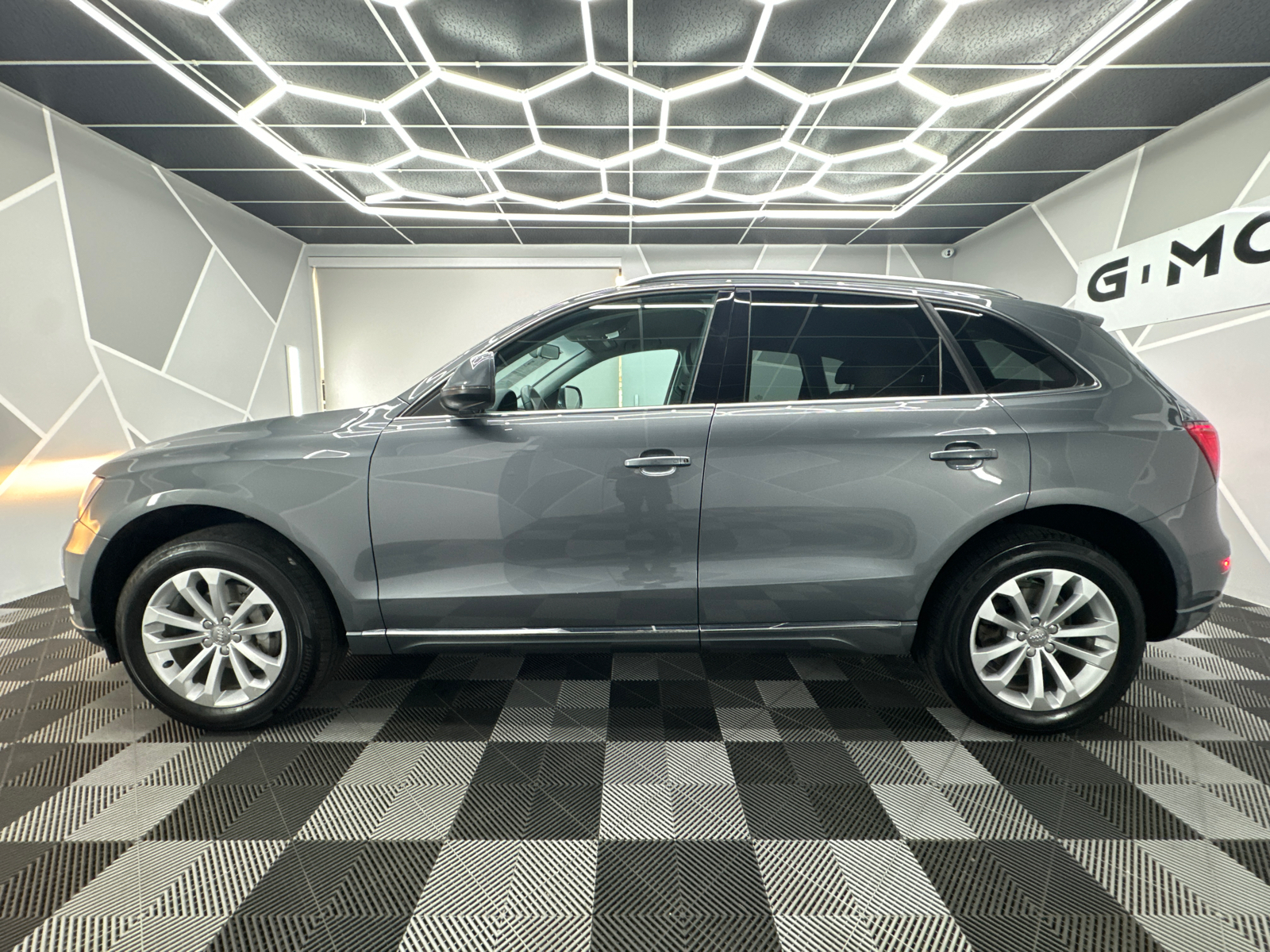 2014 Audi Q5 2.0T Premium Sport Utility 4D 3