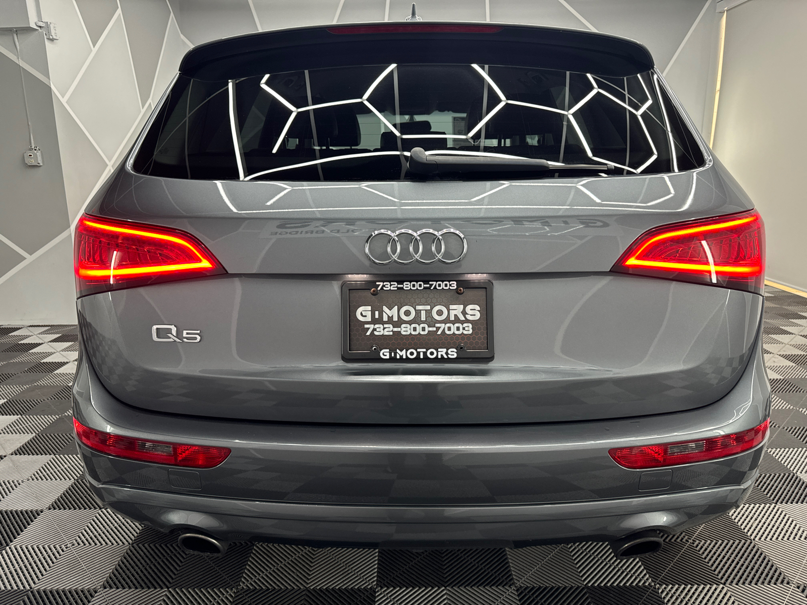 2014 Audi Q5 2.0T Premium Sport Utility 4D 7