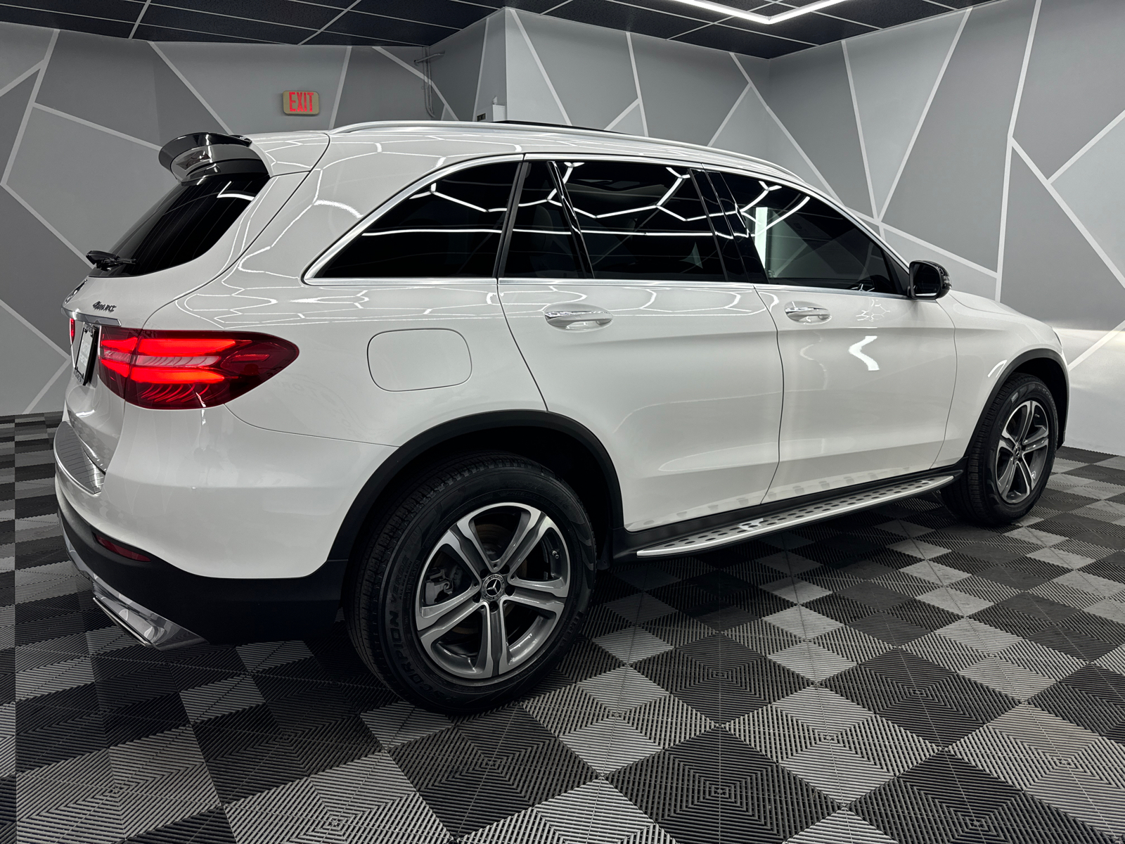 2018 Mercedes-Benz GLC  10