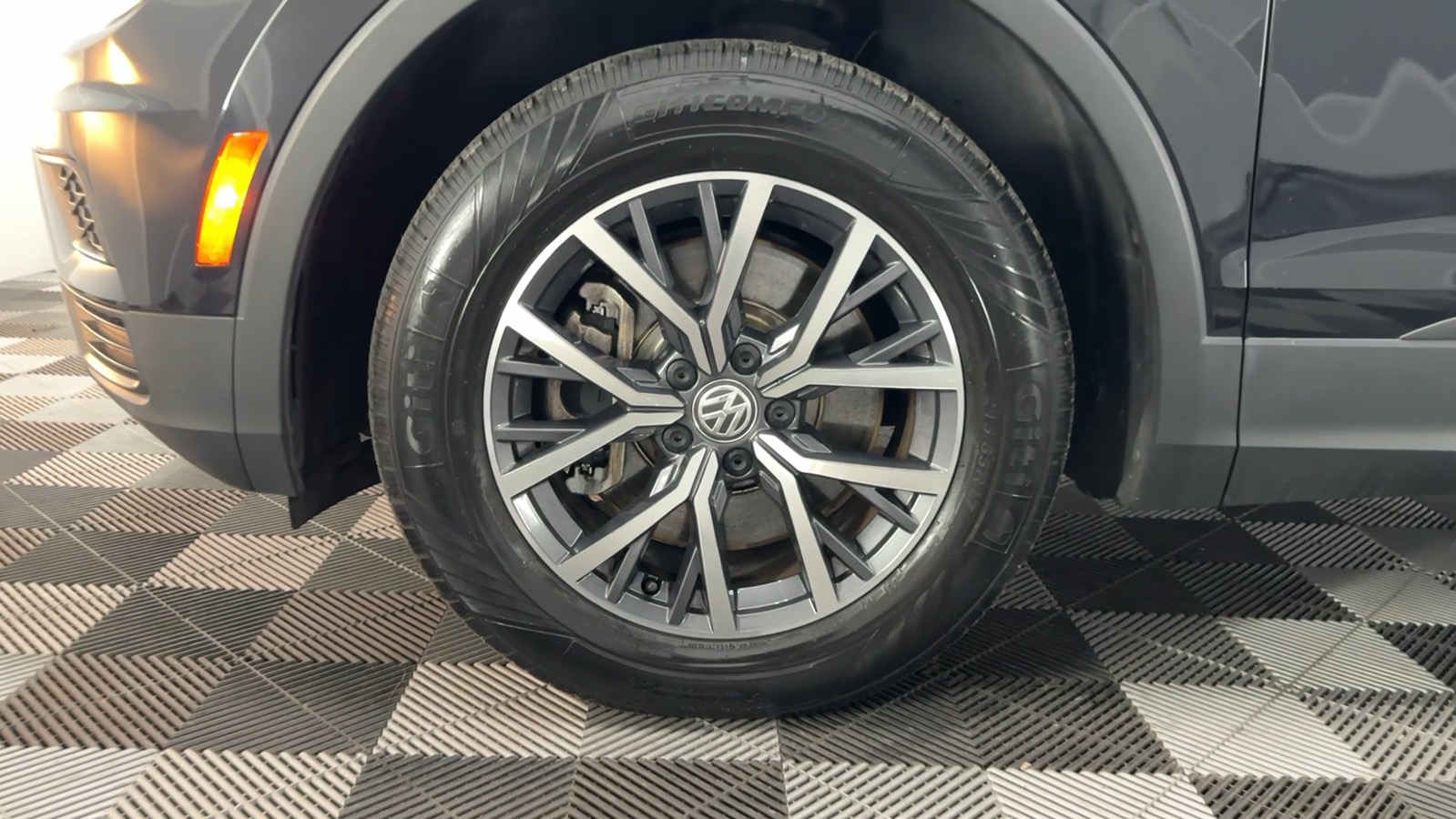 2021 Volkswagen Tiguan S Sport Utility 4D 26