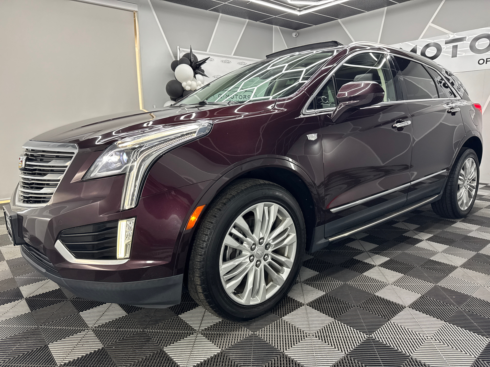 2018 Cadillac XT5 Premium Luxury Sport Utility 4D 2