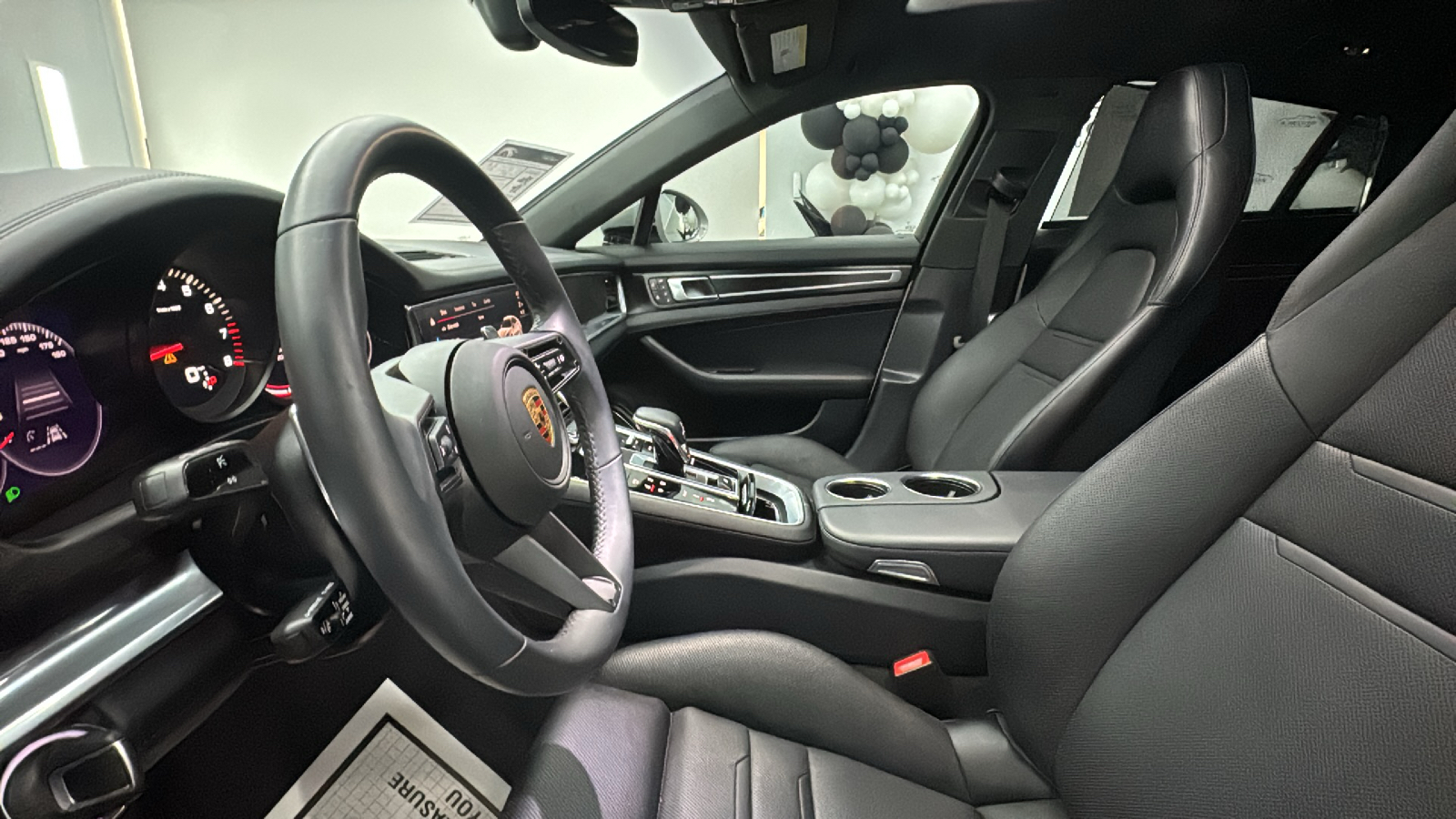 2023 Porsche Panamera Platinum Edition Sedan 4D 38