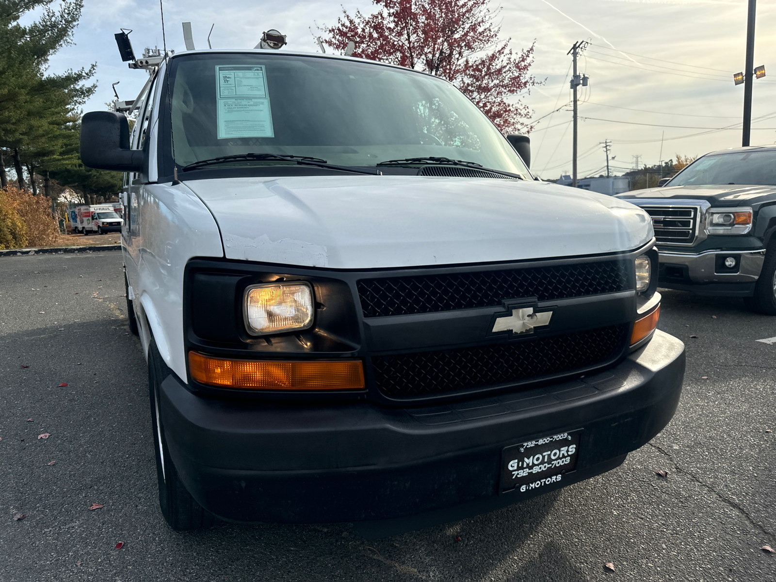 2009 Chevrolet Express 1500 Cargo Van 3D 14