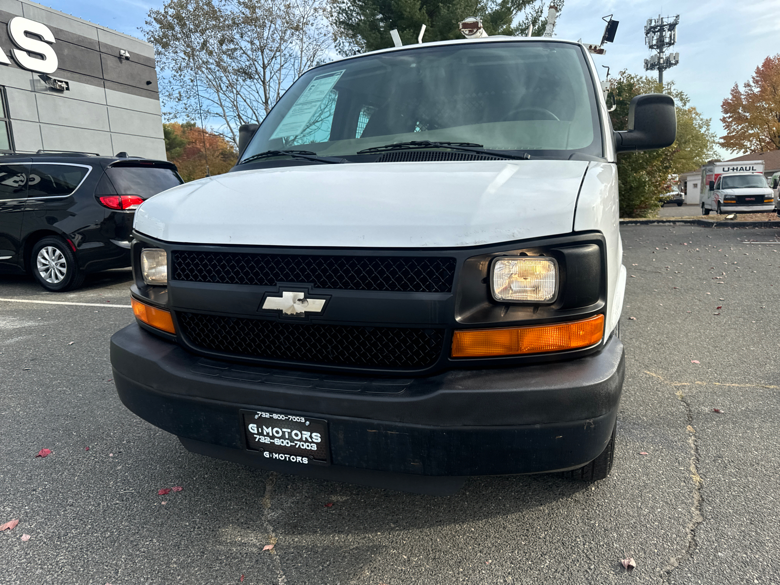 2009 Chevrolet Express 1500 Cargo Van 3D 16