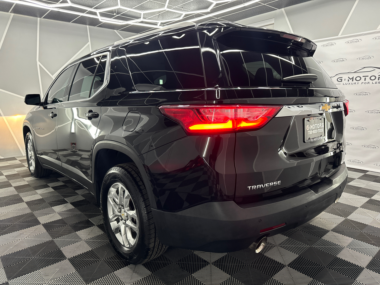 2018 Chevrolet Traverse LT Sport Utility 4D 5