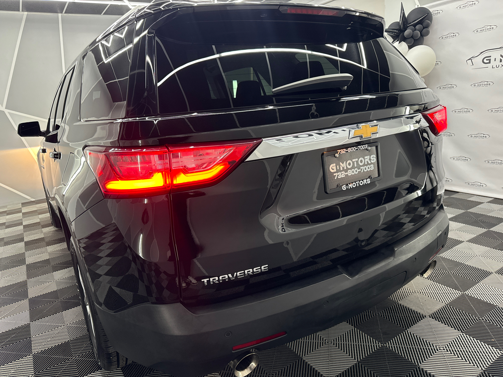 2018 Chevrolet Traverse LT Sport Utility 4D 6