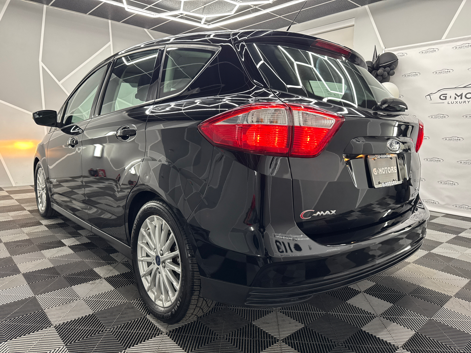 2016 Ford C-MAX Hybrid SE Wagon 4D 5