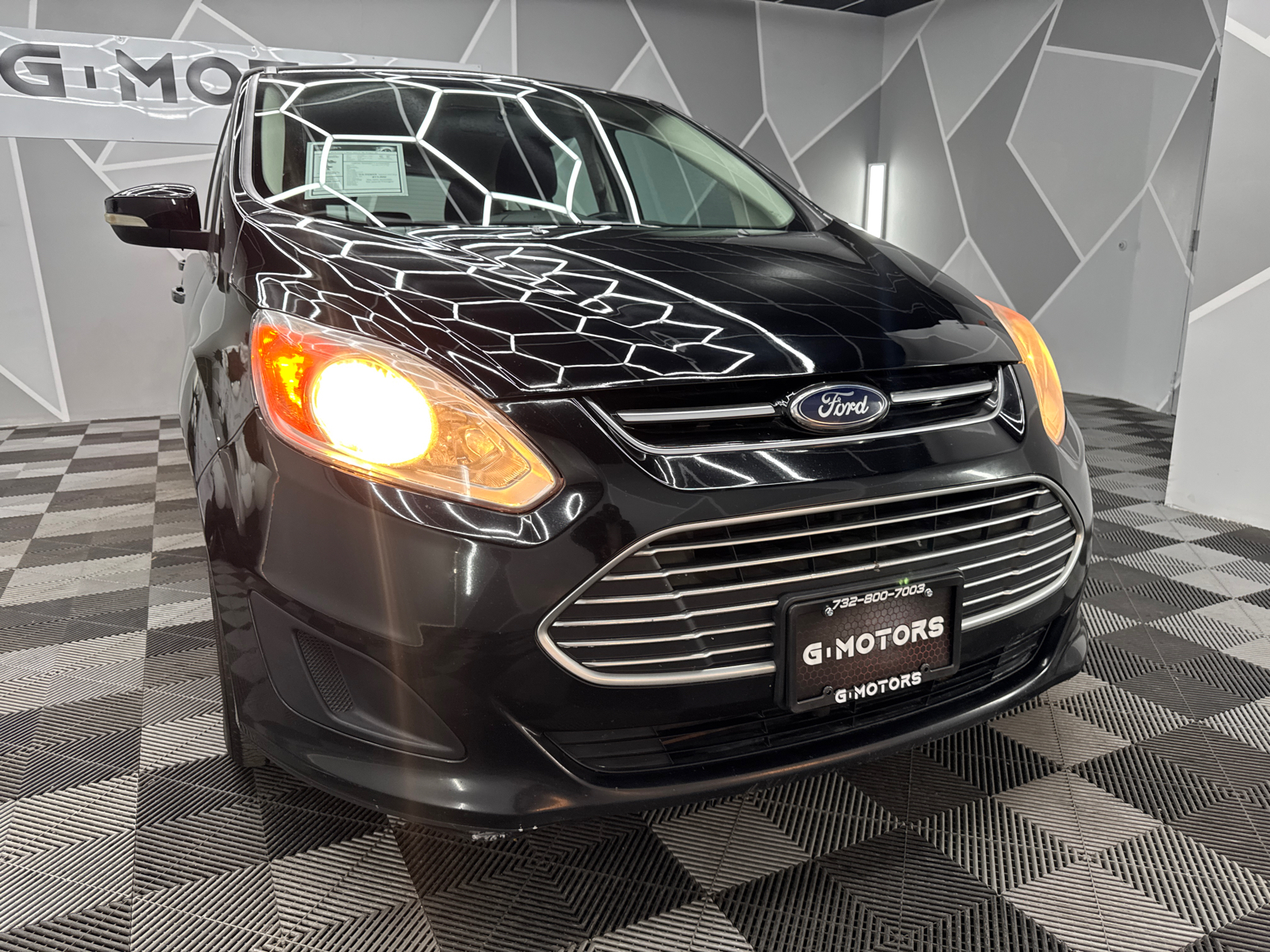 2016 Ford C-MAX Hybrid SE Wagon 4D 13