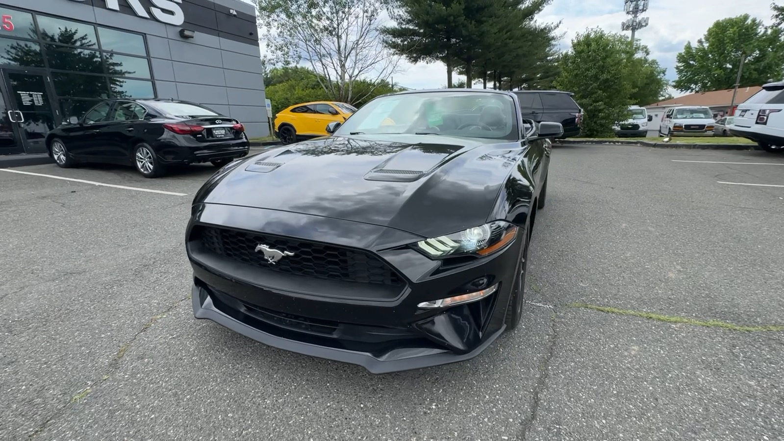 2020 Ford Mustang EcoBoost Premium Convertible 2D 22