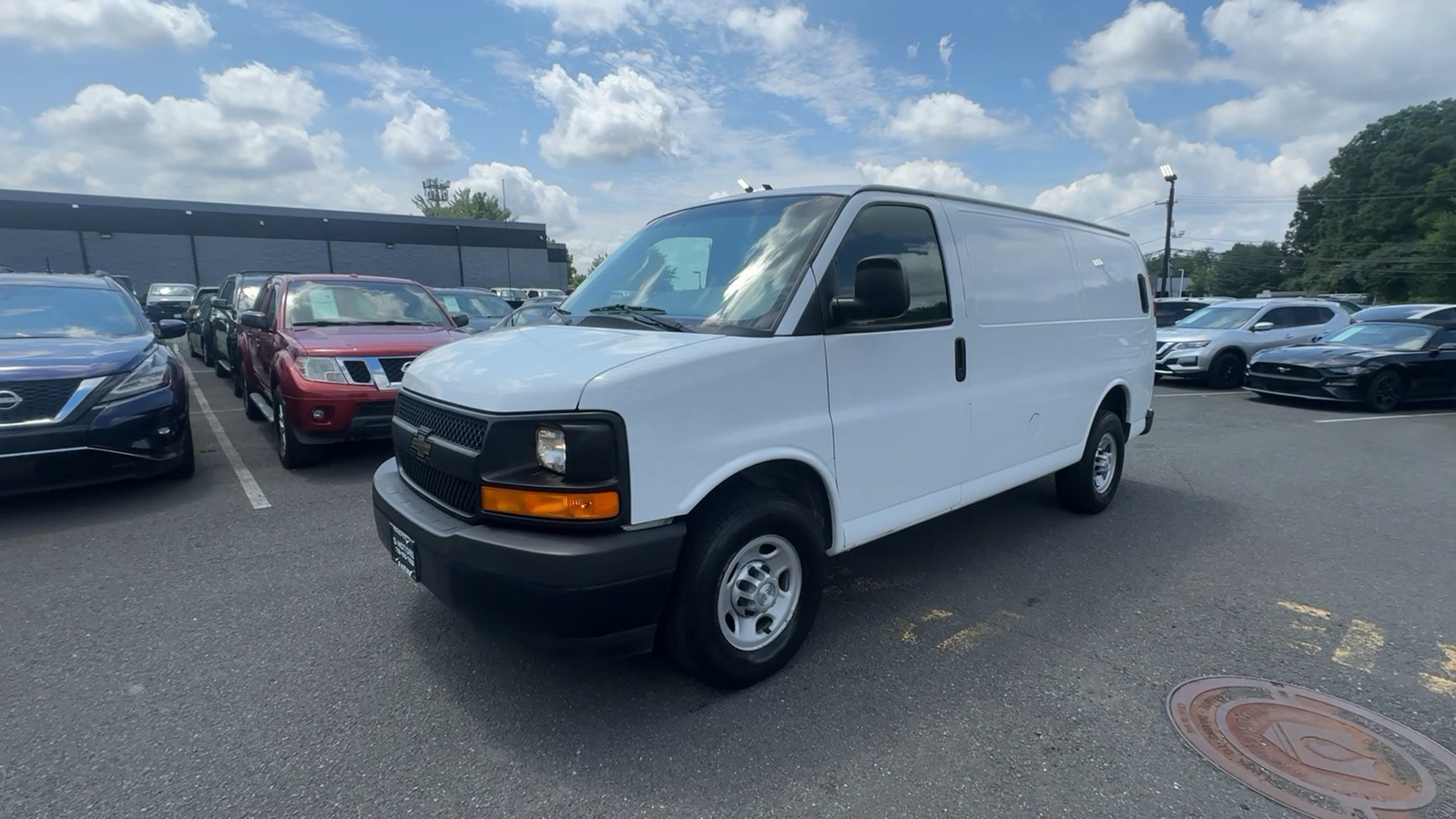 2017 Chevrolet Express 3500 Cargo Regular Van 3D 2