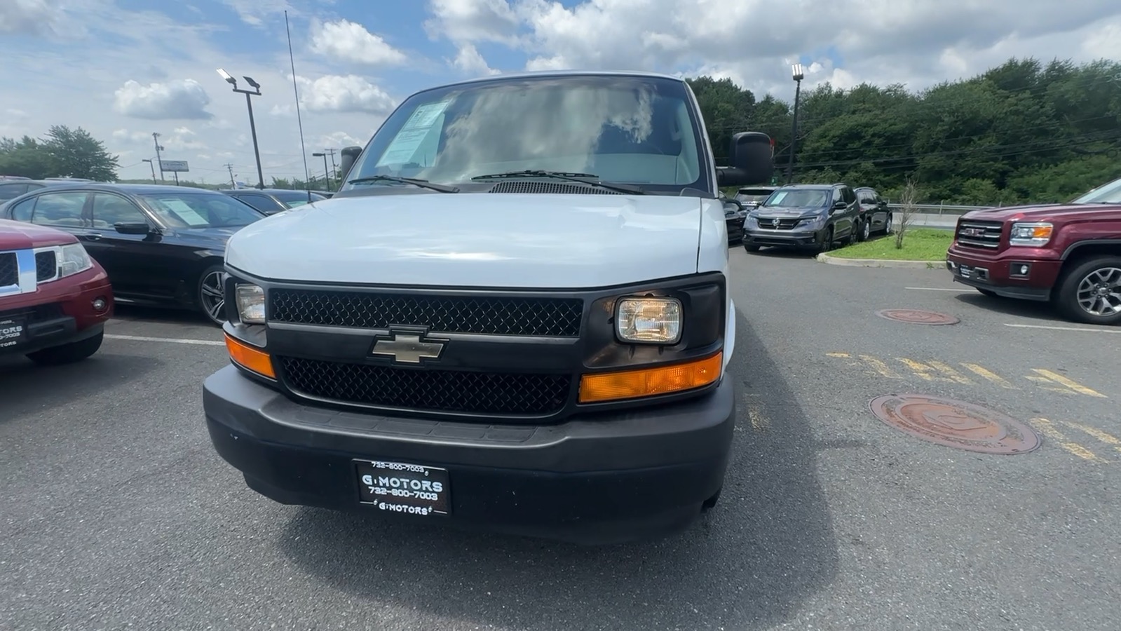 2017 Chevrolet Express 3500 Cargo Regular Van 3D 22