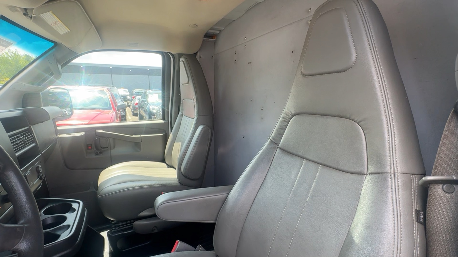 2017 Chevrolet Express 3500 Cargo Regular Van 3D 39